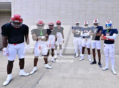 Thumbnail 1 in North Shore vs Atascocita (UIL 6A D1 Region 3 Final) photogallery.