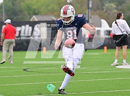 Thumbnail 1 in North Shore vs Atascocita (UIL 6A D1 Region 3 Final) photogallery.