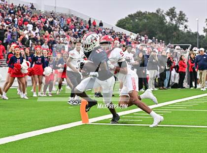 Thumbnail 2 in North Shore vs Atascocita (UIL 6A D1 Region 3 Final) photogallery.