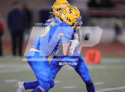 Thumbnail 2 in Simla @ Dove Creek (CHSAA Class A 8 Man Final) photogallery.