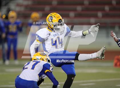 Thumbnail 2 in Simla @ Dove Creek (CHSAA Class A 8 Man Final) photogallery.