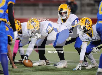 Thumbnail 3 in Simla @ Dove Creek (CHSAA Class A 8 Man Final) photogallery.