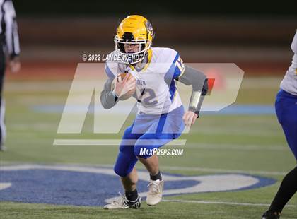 Thumbnail 3 in Simla @ Dove Creek (CHSAA Class A 8 Man Final) photogallery.