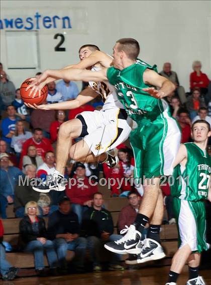 Thumbnail 2 in Triton Central vs. Morristown photogallery.