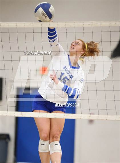 Thumbnail 1 in Van Buren County @ Bledsoe County photogallery.