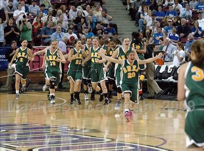 Thumbnail 3 in Brea Olinda vs. Carondelet (CIF State D2 Final) photogallery.