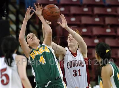 Thumbnail 3 in Brea Olinda vs. Carondelet (CIF State D2 Final) photogallery.
