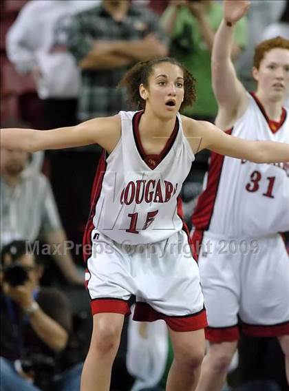 Thumbnail 1 in Brea Olinda vs. Carondelet (CIF State D2 Final) photogallery.