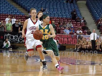 Thumbnail 3 in Brea Olinda vs. Carondelet (CIF State D2 Final) photogallery.
