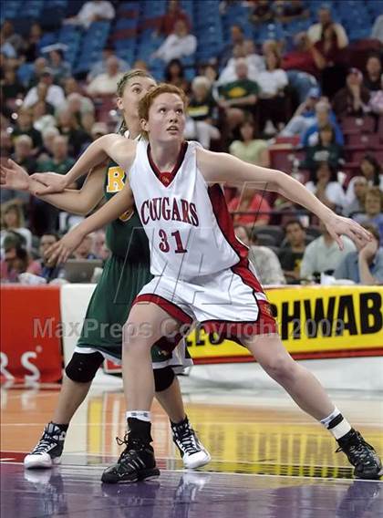 Thumbnail 2 in Brea Olinda vs. Carondelet (CIF State D2 Final) photogallery.