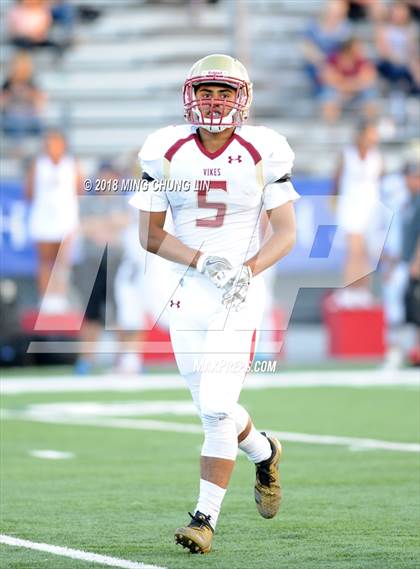 Thumbnail 3 in Santa Margarita vs. Downey photogallery.