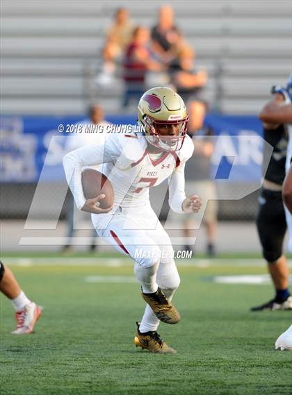 Thumbnail 2 in Santa Margarita vs. Downey photogallery.