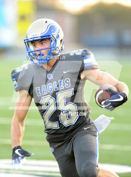 Thumbnail 3 in Santa Margarita vs. Downey photogallery.