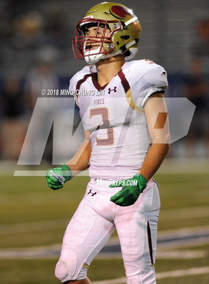 Thumbnail 3 in Santa Margarita vs. Downey photogallery.