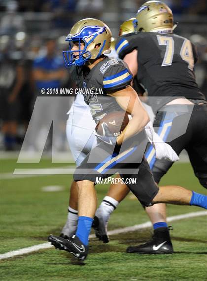 Thumbnail 2 in Santa Margarita vs. Downey photogallery.