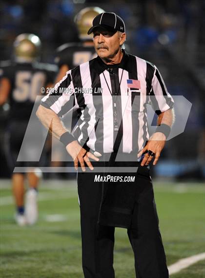 Thumbnail 2 in Santa Margarita vs. Downey photogallery.