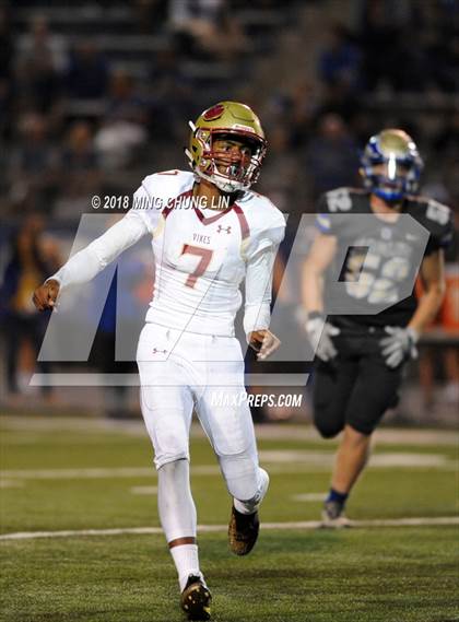 Thumbnail 2 in Santa Margarita vs. Downey photogallery.