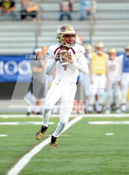 Thumbnail 3 in Santa Margarita vs. Downey photogallery.