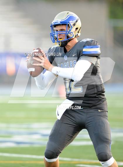 Thumbnail 2 in Santa Margarita vs. Downey photogallery.