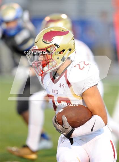 Thumbnail 2 in Santa Margarita vs. Downey photogallery.