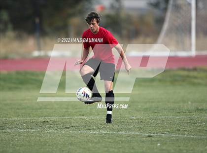 Thumbnail 1 in Lowry @ Truckee photogallery.
