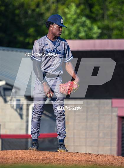 Thumbnail 2 in North Paulding vs North Gwinnett (GHSA 7A Round 3 Game 1) photogallery.