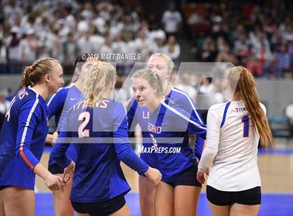 Thumbnail 2 in Legend vs. Fort Collins (CHSAA 5A Playoff) photogallery.