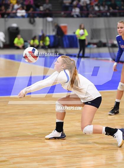 Thumbnail 3 in Legend vs. Fort Collins (CHSAA 5A Playoff) photogallery.
