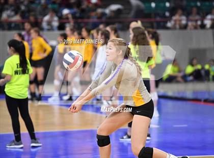 Thumbnail 3 in Legend vs. Fort Collins (CHSAA 5A Playoff) photogallery.