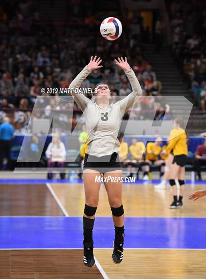 Thumbnail 1 in Legend vs. Fort Collins (CHSAA 5A Playoff) photogallery.
