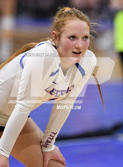 Thumbnail 1 in Legend vs. Fort Collins (CHSAA 5A Playoff) photogallery.