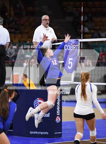 Thumbnail 3 in Legend vs. Fort Collins (CHSAA 5A Playoff) photogallery.