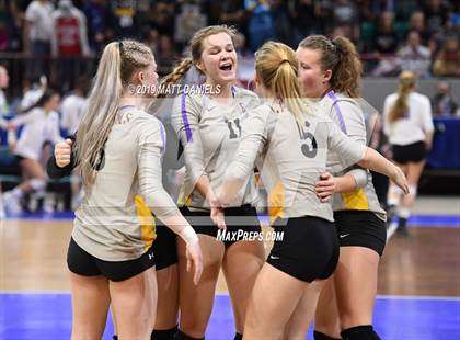 Thumbnail 1 in Legend vs. Fort Collins (CHSAA 5A Playoff) photogallery.