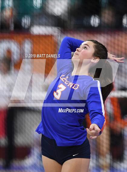 Thumbnail 3 in Legend vs. Fort Collins (CHSAA 5A Playoff) photogallery.