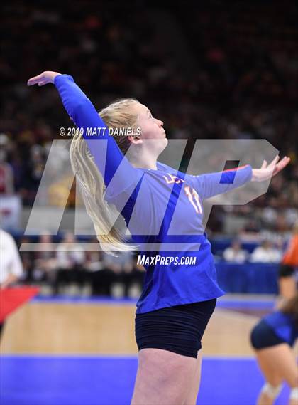 Thumbnail 3 in Legend vs. Fort Collins (CHSAA 5A Playoff) photogallery.