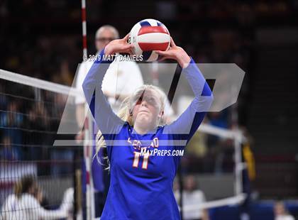 Thumbnail 1 in Legend vs. Fort Collins (CHSAA 5A Playoff) photogallery.