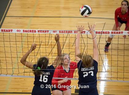 Thumbnail 2 in St. Martin's Episcopal vs Ursuline Academy (Sacred Heart Jamboree) photogallery.