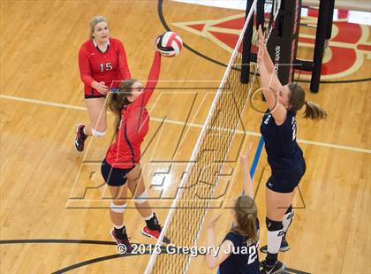 Thumbnail 1 in St. Martin's Episcopal vs Ursuline Academy (Sacred Heart Jamboree) photogallery.