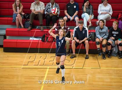 Thumbnail 2 in St. Martin's Episcopal vs Ursuline Academy (Sacred Heart Jamboree) photogallery.