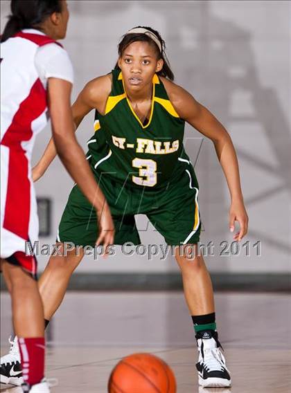 Thumbnail 2 in Cypress Falls vs. North Shore (5A Region III Semifinal) photogallery.