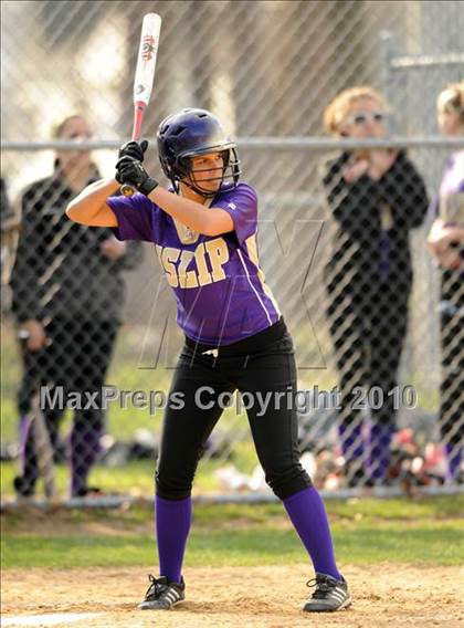 Thumbnail 2 in Harborfields @ Islip photogallery.
