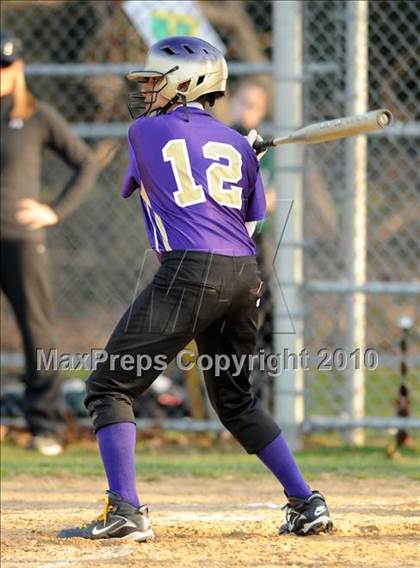 Thumbnail 3 in Harborfields @ Islip photogallery.