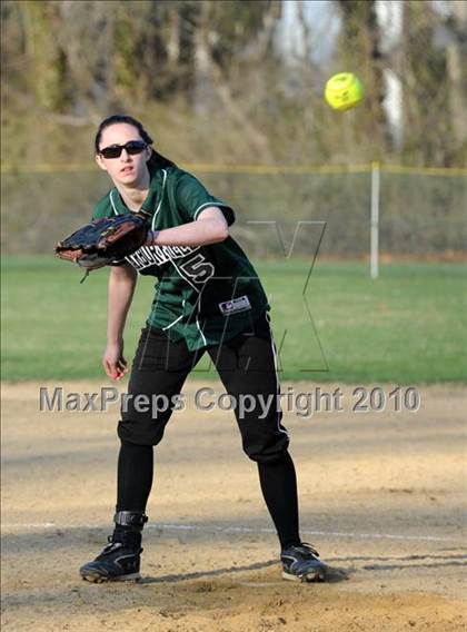 Thumbnail 1 in Harborfields @ Islip photogallery.