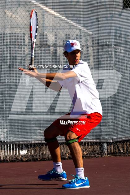 Thumbnail 1 in 5A CHSAA Individual Championships Day 1 photogallery.