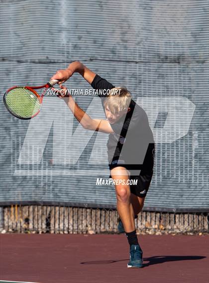 Thumbnail 2 in 5A CHSAA Individual Championships Day 1 photogallery.
