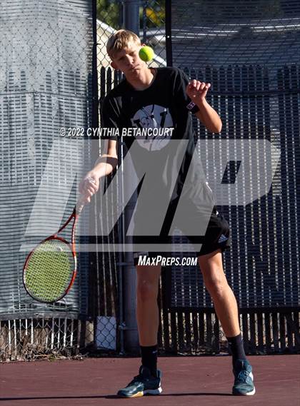 Thumbnail 1 in 5A CHSAA Individual Championships Day 1 photogallery.