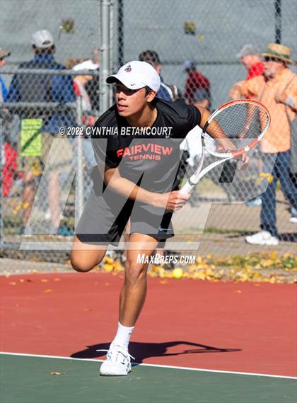 Thumbnail 2 in 5A CHSAA Individual Championships Day 1 photogallery.