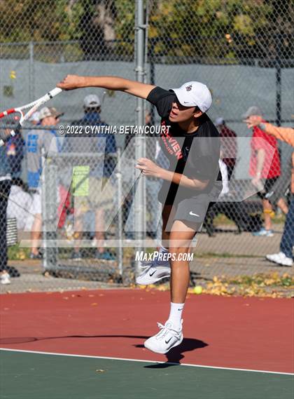 Thumbnail 2 in 5A CHSAA Individual Championships Day 1 photogallery.