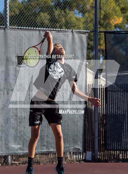 Thumbnail 2 in 5A CHSAA Individual Championships Day 1 photogallery.