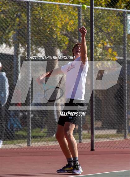Thumbnail 3 in 5A CHSAA Individual Championships Day 1 photogallery.